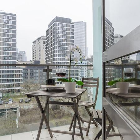Lumina Apartments Near Warsaw Uprising Museum エクステリア 写真