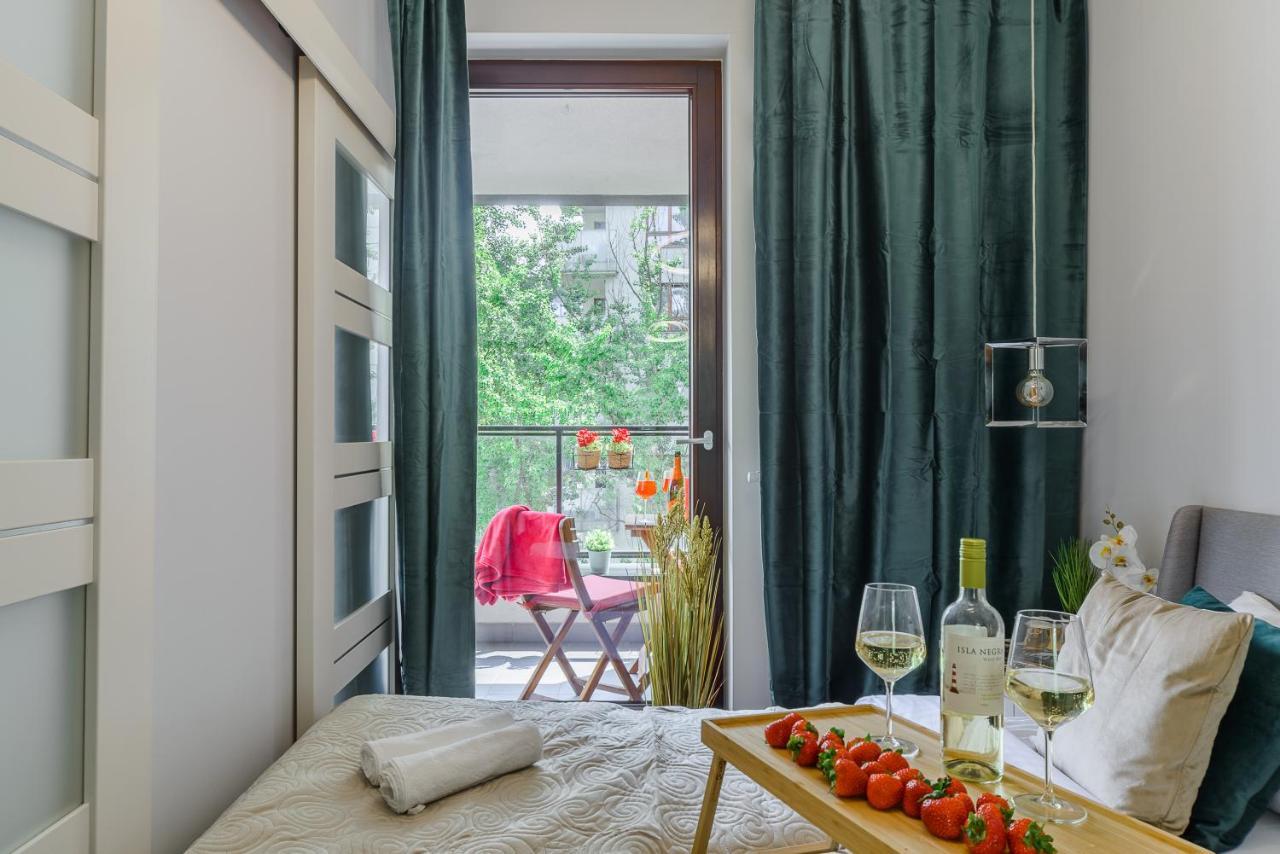 Lumina Apartments Near Warsaw Uprising Museum エクステリア 写真