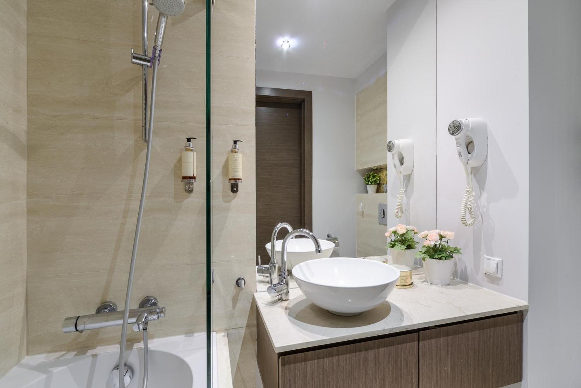 Lumina Apartments Near Warsaw Uprising Museum エクステリア 写真