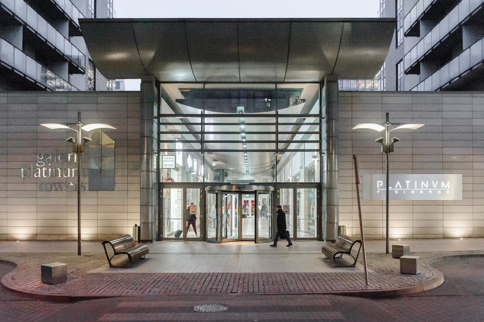 Lumina Apartments Near Warsaw Uprising Museum エクステリア 写真